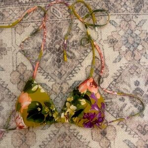 Express Flower Sarong Set